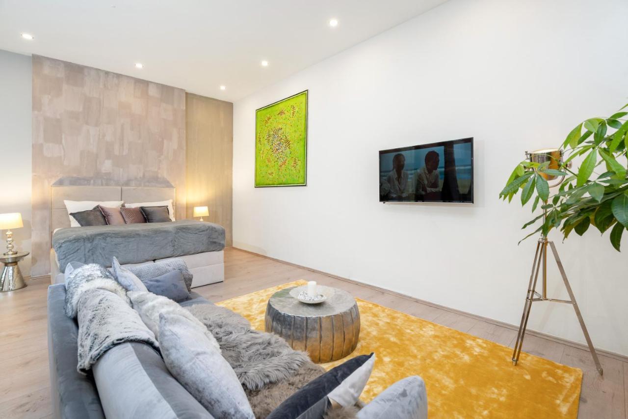 Cozy Einstein Appartement Berlijn Buitenkant foto