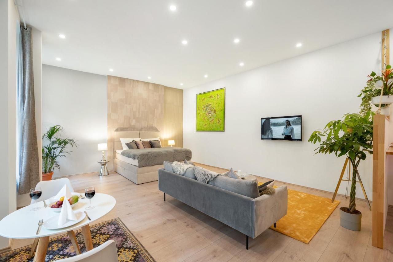 Cozy Einstein Appartement Berlijn Buitenkant foto